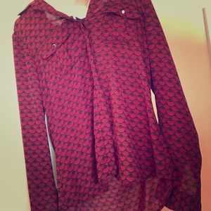 White House Black Market Top